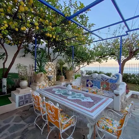 Marunnella Villa *