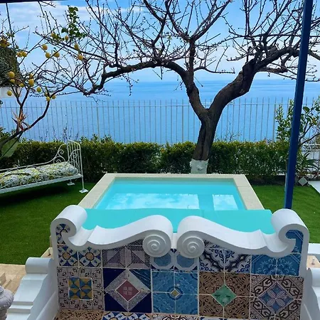 Marunnella Villa